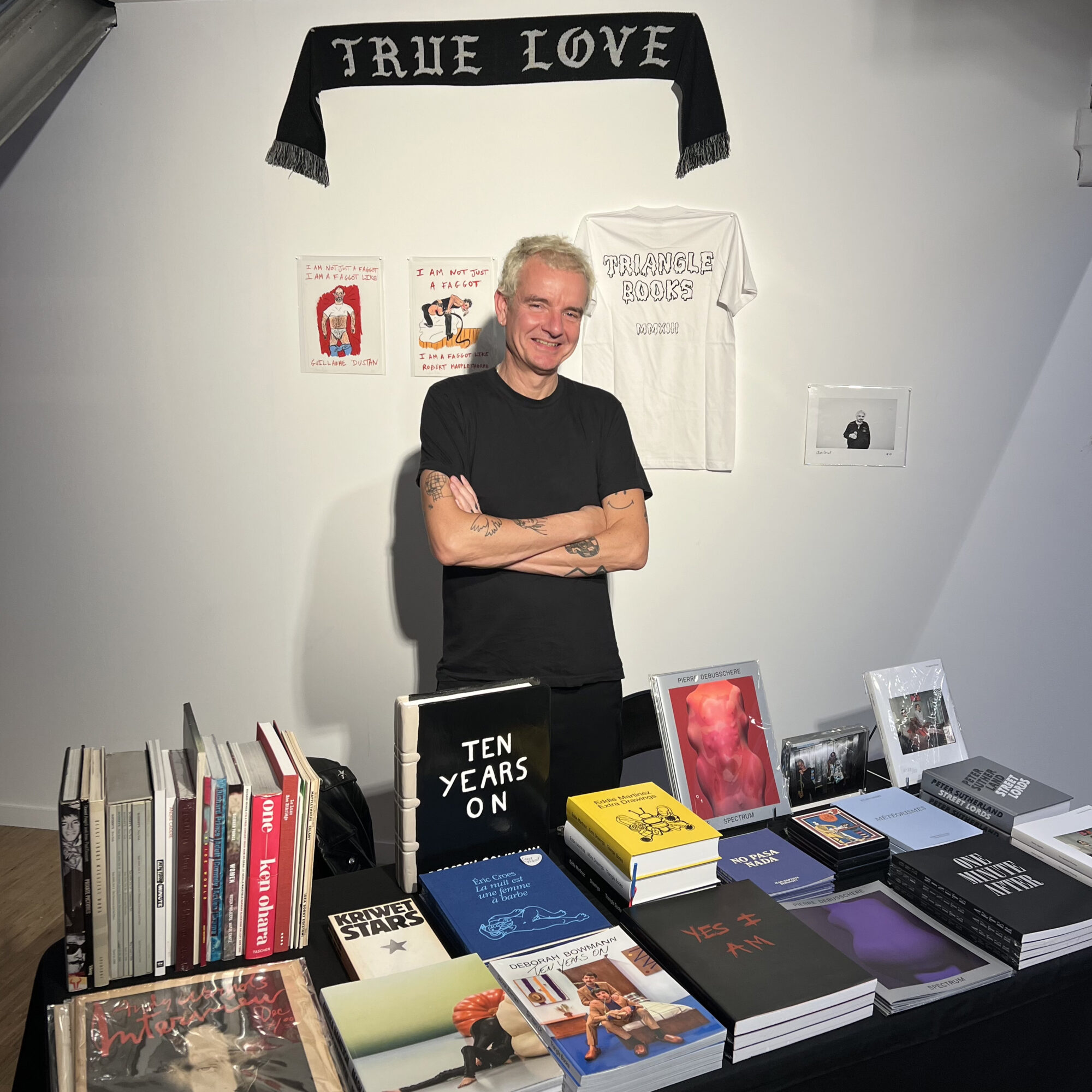 Triangle Books / Dreieck Bücher - Paris Ass Book Fair